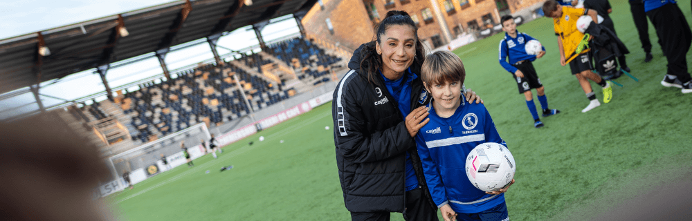 Løb hyldestrunde på Køge Idrætspark HB Køge